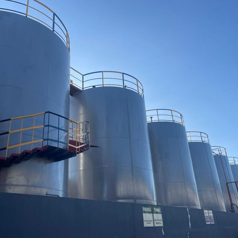 refinery-image-3